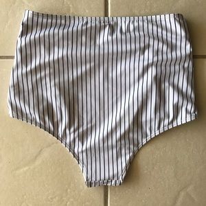 Kortni Jeane pinstripes bottom